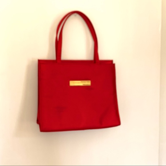 Giorgio Beverly Hills Magnetic closure Satin red bag Versatile for many uses - Picture 2 of 5